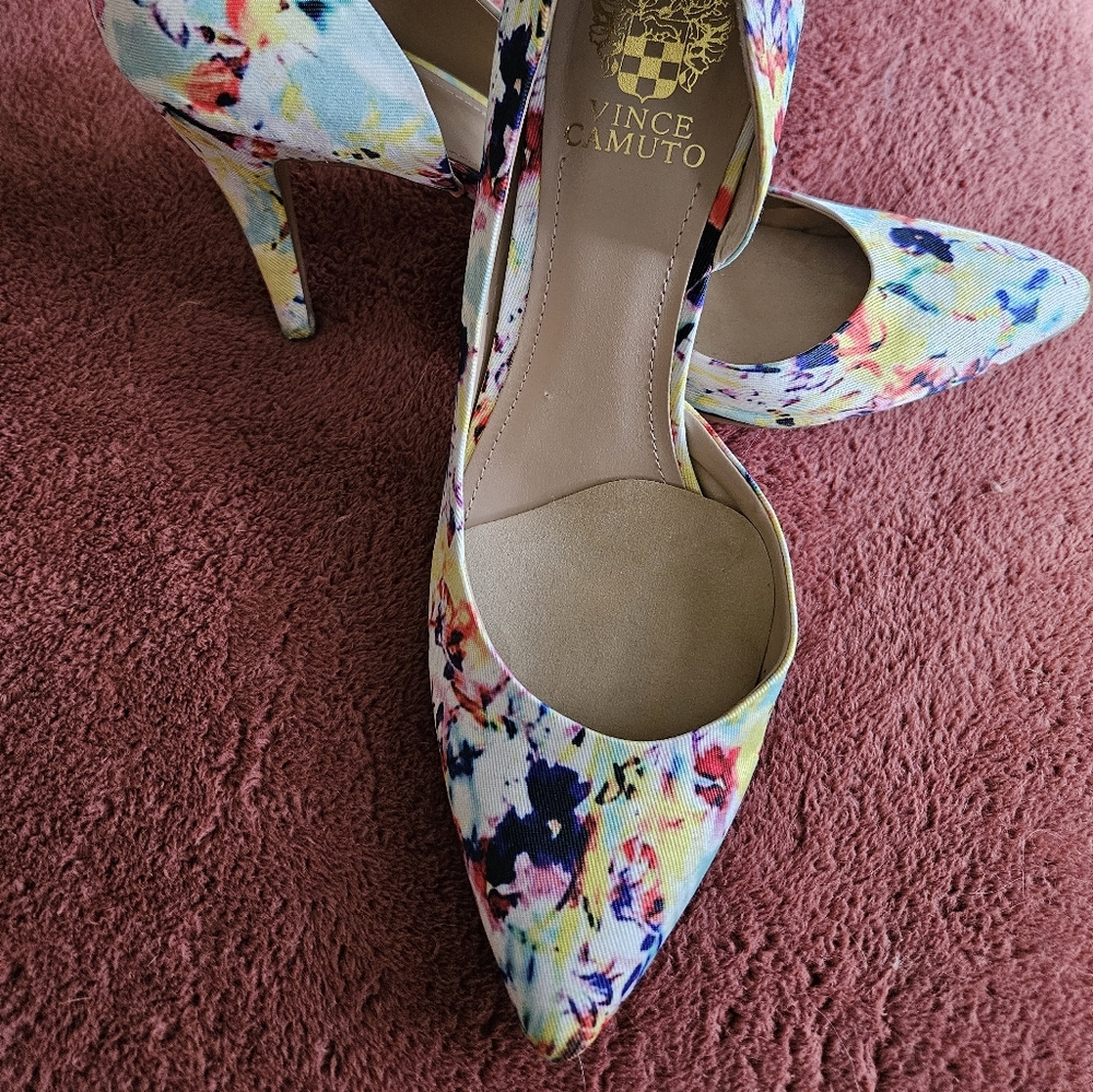 Vince Camuto floral heels